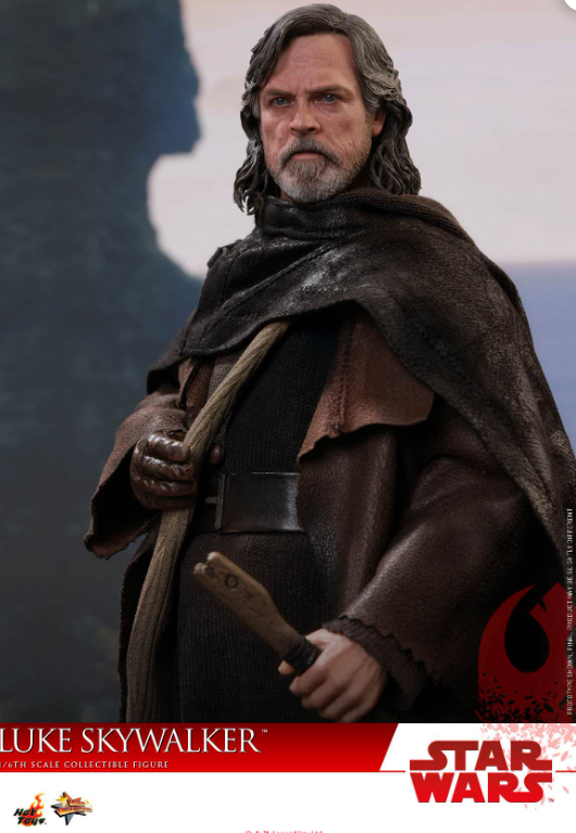 Hot Toys Luke Skywalker Hot Toys Star Wars : TLJ MMS457 1/6 Scale Figure