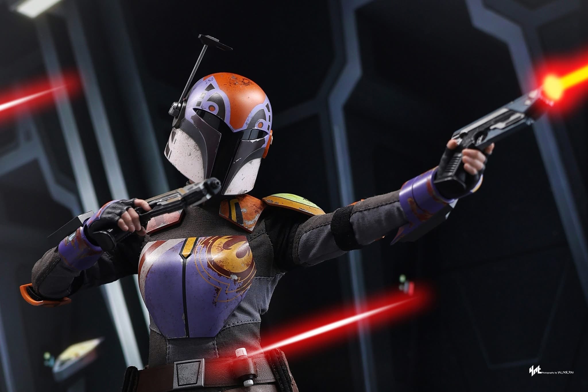 Hot Toys Star Wars: Rebels™ Sabine Wren™ 1/6th Scale Collectible Figure TMS171