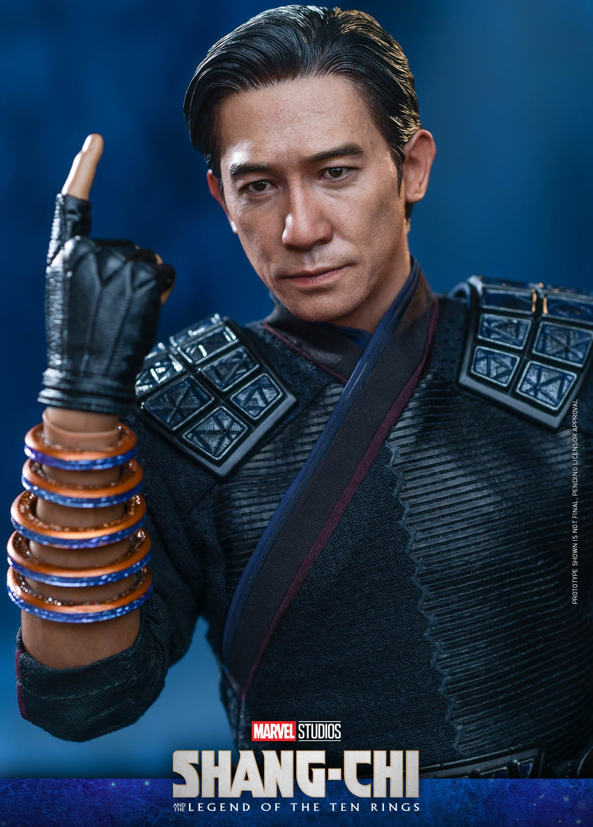 Hot Toys Shang-Chi And The Legend Of The Ten Rings-Shang Chi and The Legend of The Ten Rings Wenwu MMS613 1/6 Scale Figure