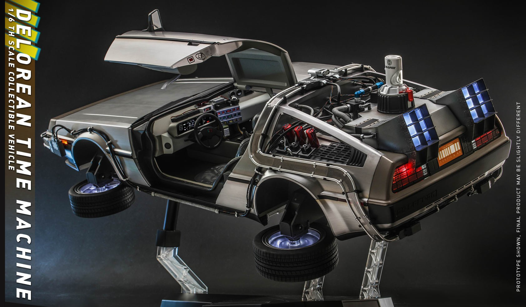 Hot Toys Back to the Future-Back to the Future II DeLorean Time Machine MMS636 1/6 Scale Figure