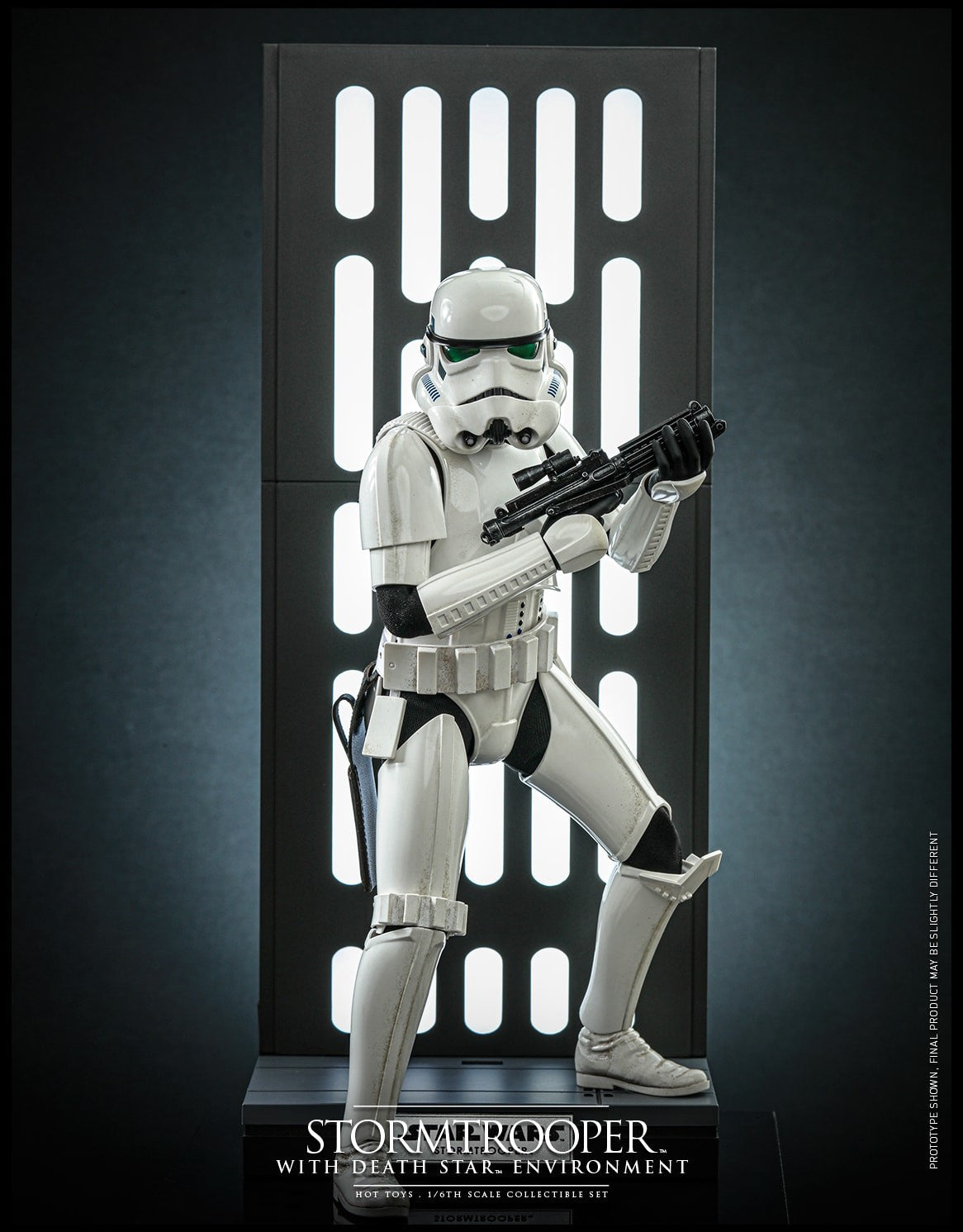 Hot Toys Star Wars–Star Wars Stormtrooper With Death Star MMS736 1/6 Scale Figure